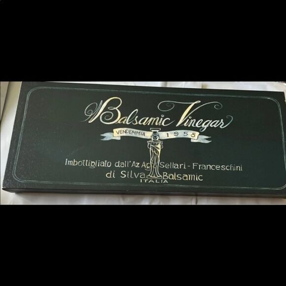 Beautiful canvas wall hanging, balsalmic vinegar, Italia in a green patina color - Picture 1 of 5